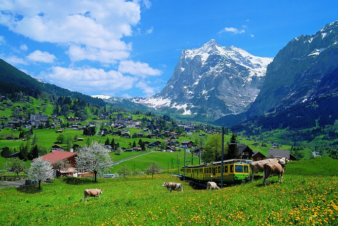 2-Day Jungfraujoch Top of Europe Tour from Zurich: Interlaken or Grindelwald - Sphinx Terrace and the Ice Palace, plus the weather curveball