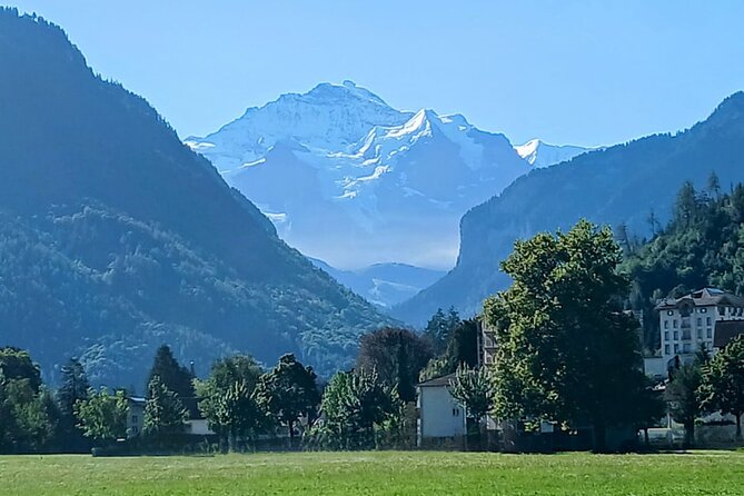 2 Waterfall in Lauterbrunnen from Interlaken Early Express Tour - Stechelberg Waterfall: the quick second act that surprises people
