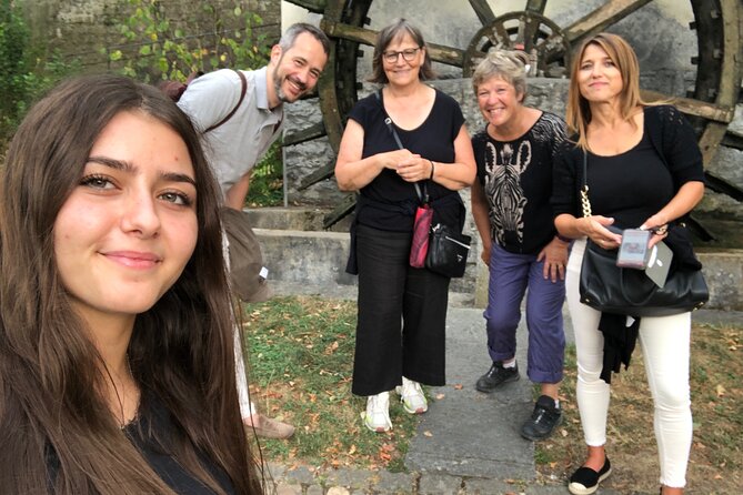 Aarau Scavenger Hunt and Sights Self-Guided Tour - Language, group flow, and one practical caution