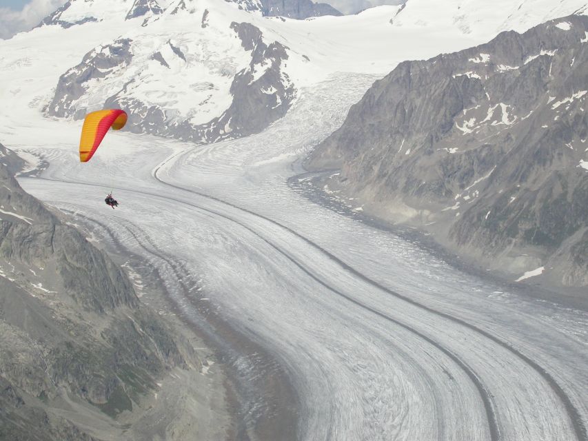 Aletsch Arena: Paragliding Tandem Flight Basic - Flying High Over the Rhône Valley, Starting in Fiesch