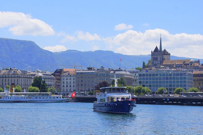 Audioguided sightseeing cruise of Geneva - Who should book this Geneva sightseeing cruise