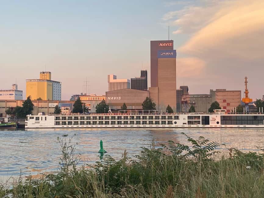 Basel: Fancy a bike tour through 3 countries in 60 minutes? - Weil am Rhein Back Toward Switzerland, Then the Kleinhünigen Harbor Area