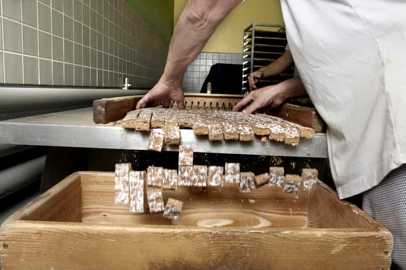 Basel: Tour of Jakob’s Basler Leckerly Bakery - Tasting Läckerli recipes from three centuries, not just one