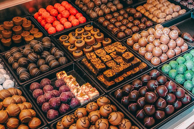 Bern: Chocolate Tasting and Walking Tour with a Local - Chocolate in Bern, and why this tour works
