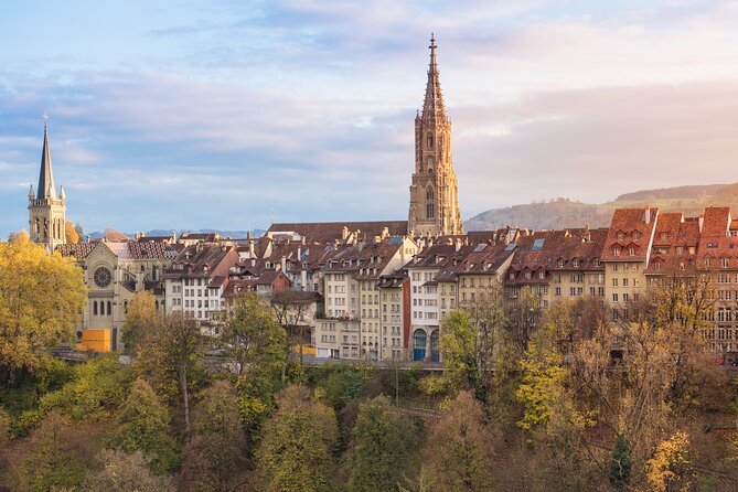 Bern: Chocolate Tasting and Walking Tour with a Local - Group size, pacing, and walking comfort