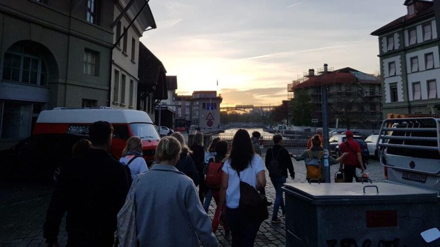 Bern: Chocolate Tasting Tour - The secret stop: tastings plus regional food
