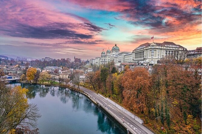 Bern Highlights and Hidden Gems Walking Tour With A Guide - Key highlights worth your time