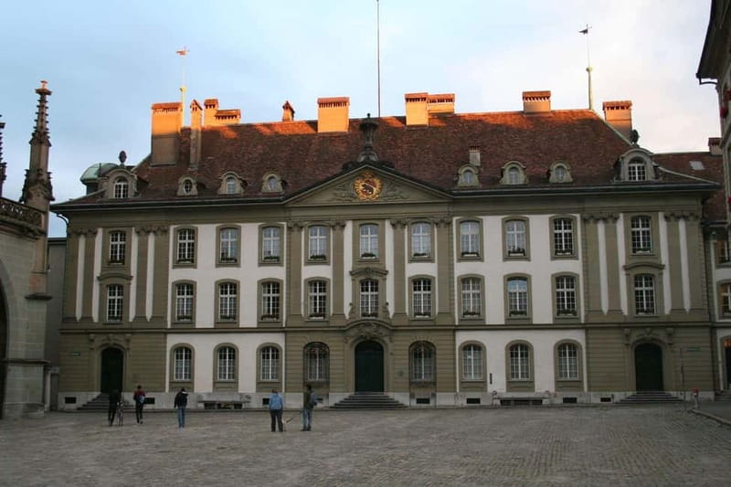 Bern: Political Walking Tour with a Diplomat - How the Route Stays Flexible Without Falling Apart