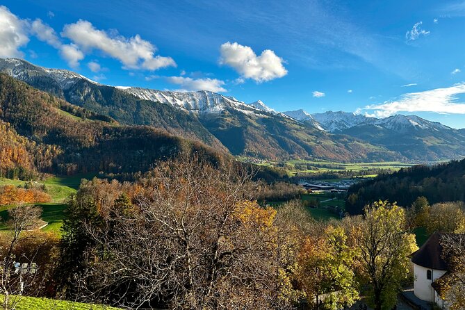 Bern Private Tour - Gruyères , Cheese, and Lavaux's UNESCO Wine - La Maison du Gruyère: learn the cheese, then taste it
