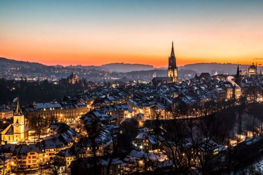 Bern: Private Walking Tour with a Local Guide (Private tour) - Languages, Guide Fit, and Why Communication Matters