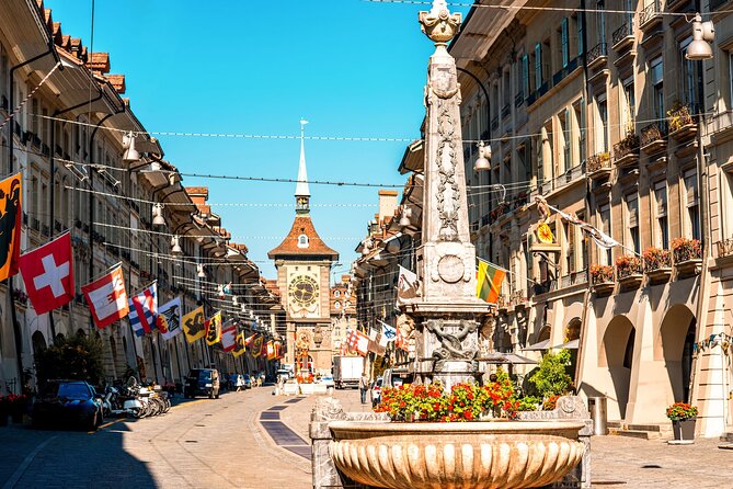 Bern Sightseeing Private Walking Tour - Stop 2: The Altstadt walk, Spitalgasse and Barenplatz on foot