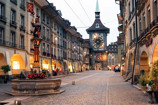 Bern Sightseeing Private Walking Tour - Getting started in Bern, from hotel pickup to the main station backup