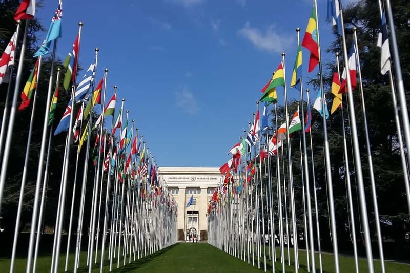 Best of Geneva City Tour: International Area and Old Town - International District by Bus: UN Headquarters and the Broken Chair Stop