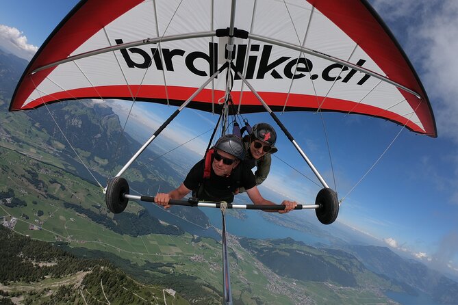Birdlike Hang Gliding Lucerne - Tandem hang gliding from Stanserhorn, head-first like an eagle