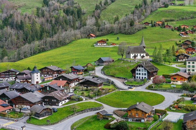 Breathtaking Private Hike with a Local Swiss Expert (1 day trip) - Picnic lunch and included extras that remove decision fatigue