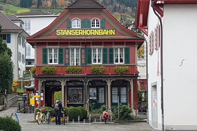 Cabrio Cable Car to Stanserhorn Half-Day Trip from Luzern - Stop 1: Luzern to Stans by train, the quick orientation moment