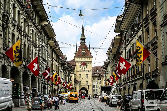 Cheese, Chocolate and Wine in the Bern Region from Luzern - Bern in two hours: Rose Garden views, bear pit, Einstein, and the clock tower