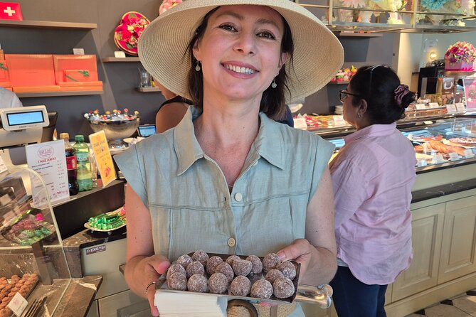 Chocolate Walking Tour in Zurich - Chocolate walking tour in Zurich: the value of tasting your way through Old Town
