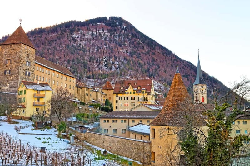 Chur: Private Express Walk with a Local in 90 minutes - Saint Mary of the Assumption Cathedral and Theaterplatz, architecture you can actually read