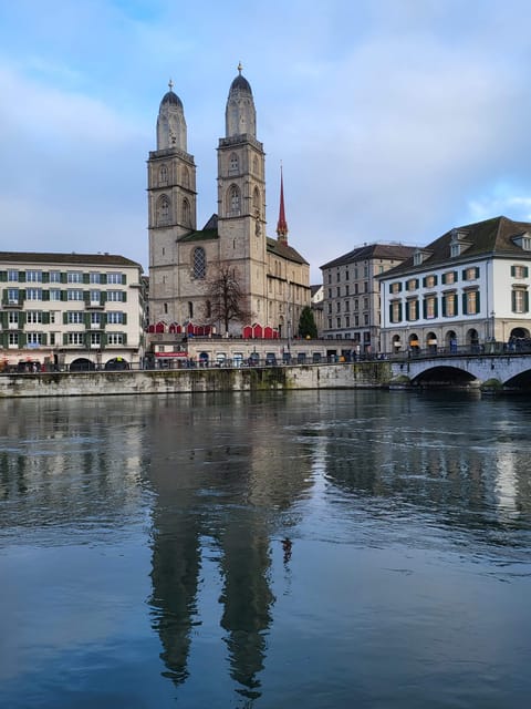 City tour historic old town Zurich - From Leninwohnung to famous names: spotting Zurich connections without getting lost