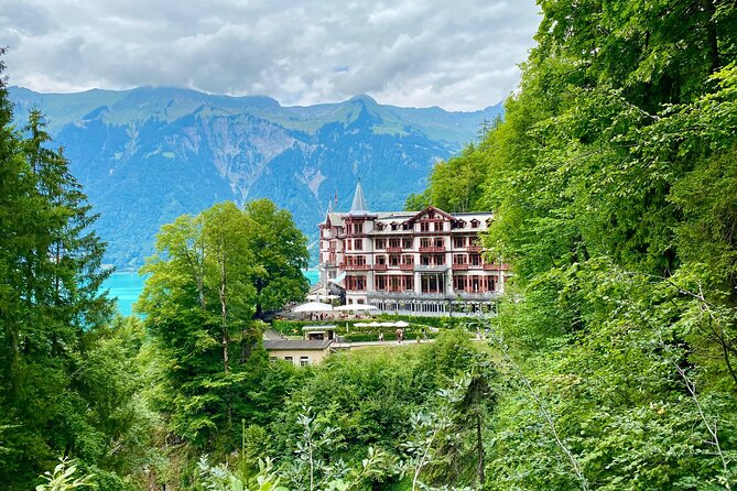 Crash Landing on You Private Switzerland Day Tour from Zurich or Lucerne (CLOY) - Interlaken and the Victoria Jungfrau photo moment