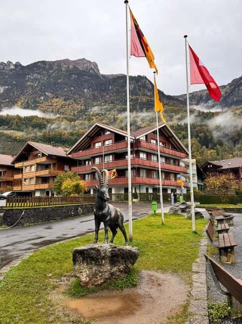 Crash Landing on You: Switzerland Filming Locations Day Tour - Lake Brienz and Iseltwald Pier, the water-and-mountains combo