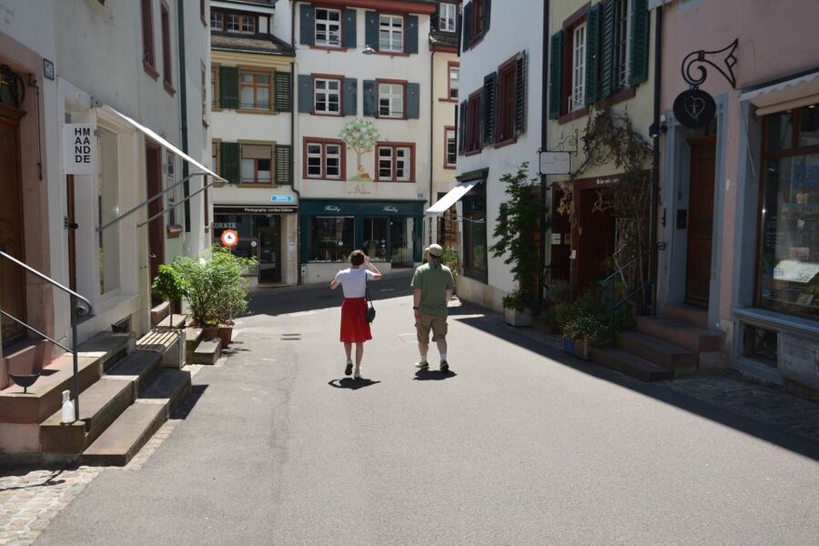 Customizable walking tour with local photographer - Who this tour is best for