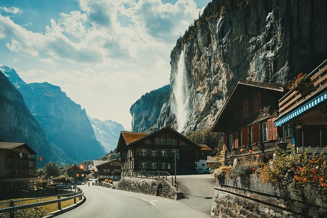 Daytrip to Swiss Villages: Interlaken Grindelwald & Lauterbrunnen - Grindelwald: Eiger, Mönch, Jungfrau views plus chalet streets