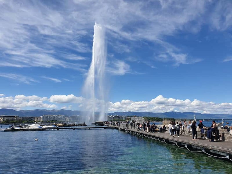 E-Bike Tour Geneva Old Town And Free Ethnography Museum - Town Hall, Arsenal, La Treille, and the Viewpoints Between Stops