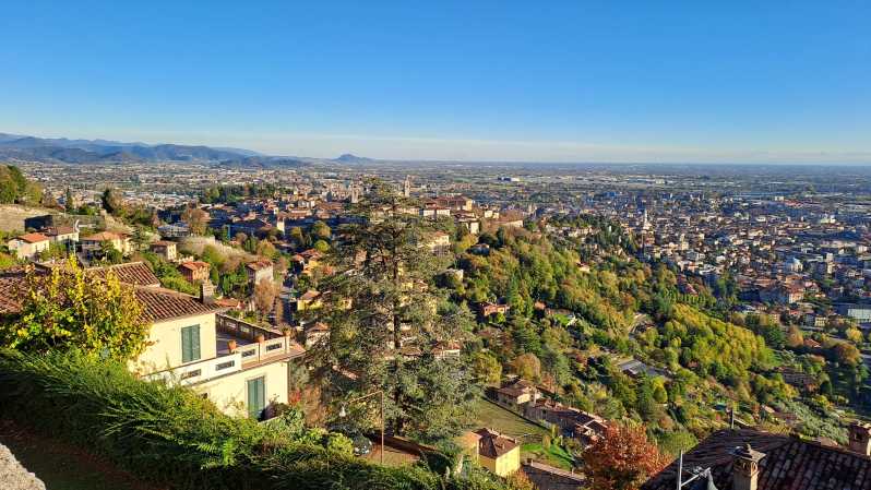 E-bike tour to discover Bergamo - Getting started at Huno, Via Pradello: easy meeting, clear start