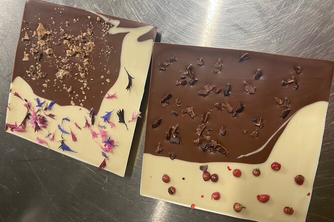 Ethical Chocolate Tour - Swiss Chocolate Fame, Put in Context by Makers and Technique