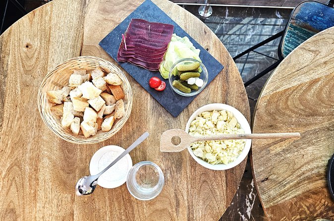 Experience Making Your Own Swiss Fondue in Geneva - Where it is in Geneva, and how to fit it into your day