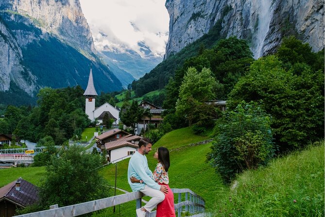 Experience Swiss Countryside on a Private Tour by Car from Zurich - Brienz and Lake Brienz: turquoise lake time before the Zurich drive