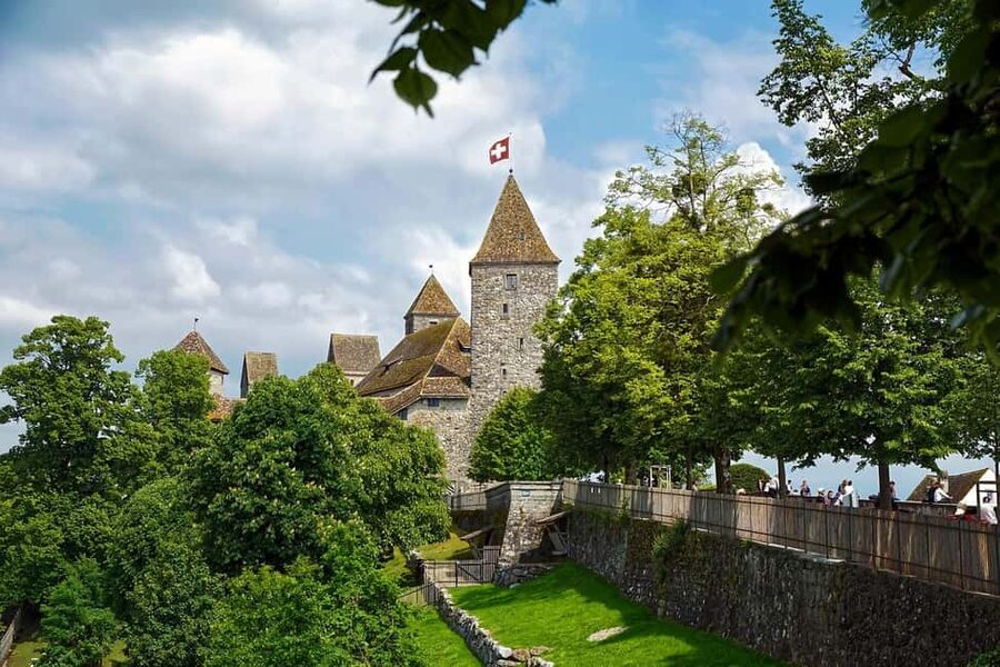 Explore 4 Countries in a Day: Liechtenstein,Austria&Germany - Walensee Photo Stop: The Short Reset Between Towns