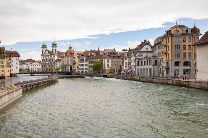 Explore Lucerne in 60 minutes with a Local - Hofkirche St. Leodegar: a calm break for Gothic and Renaissance details