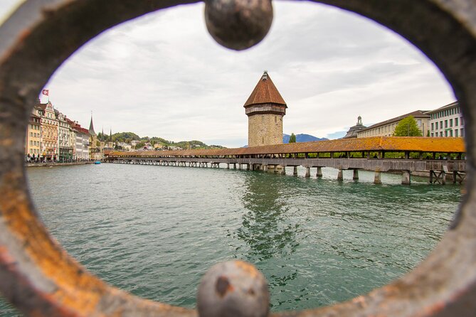 Explore Lucerne in 60 minutes with a Local - Chapel Bridge: the icon where you connect old town and modern Lucerne