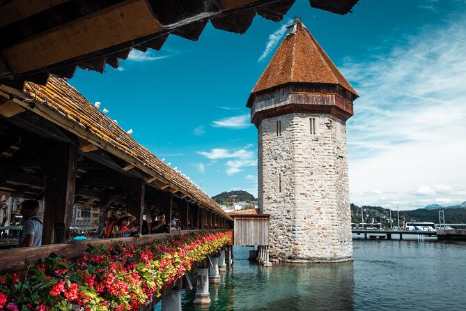 Explore Lucerne in 60 minutes with a Local - Through the Torbogen, the city’s grand old welcome