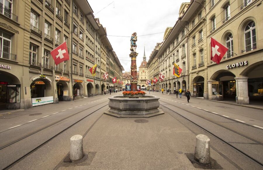 Explore the best guided intro tour of Bern with a Local - Getting Oriented Fast in Bern, With Real Local Rhythm
