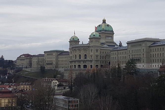 Exploring Bern City: Swiss Capital Private Walking Half-Day Tour - Rosengarten, Bärenpark, and the Aare edges: Bern’s best early viewpoints