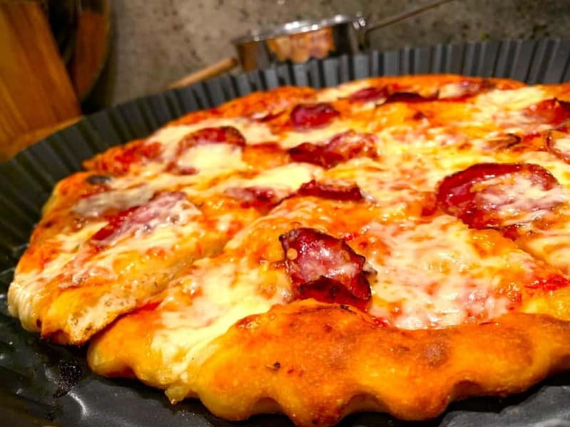 Family-Style Italian Pizza Cooking Class & Dining Experience - When the Oven Takes Over: Building Pizzas, Focaccia, and Confidence