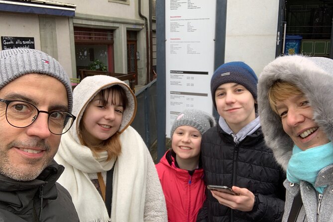 Fribourg Scavenger Hunt and Sights Self-Guided Tour - The photo tasks: how to turn points into keepers