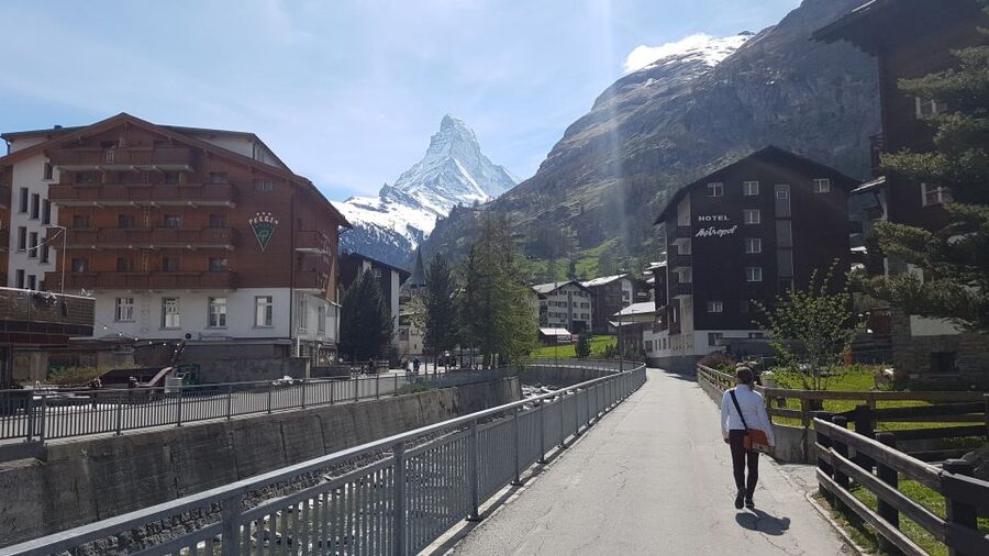 From Basel: Zermatt and Mt. Gornergrat Tour - Getting Up to Gornergrat: The Cogwheel Railway Experience