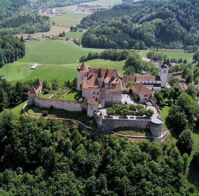 From Geneva: Gruyères Tour with Cheese & Chocolate Factories - Getting from Geneva to Gruyères without turning it into a hassle
