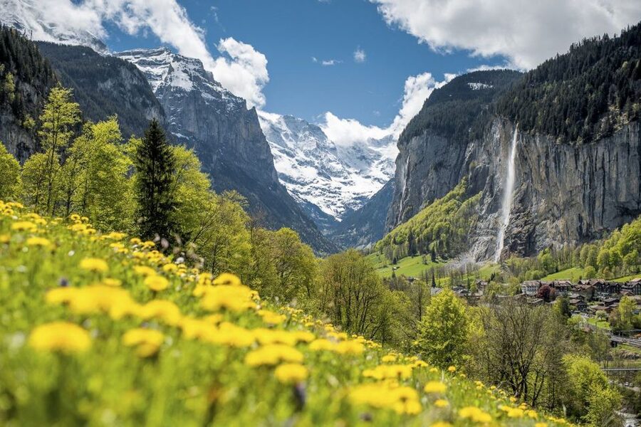 From Interlaken: Guided Tour to Jungfraujoch - Top of Europe - Jungfraujoch free time: where you use the altitude time well