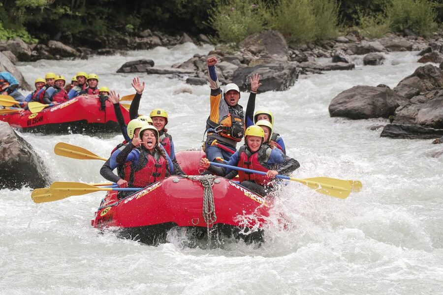 From Interlaken: Lütschine River Whitewater Rafting - What to bring (and what to leave behind) so you enjoy the day