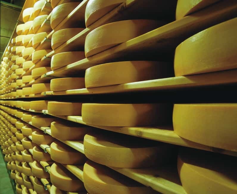 From Lausanne: Gruyères Tour with Train, Chocolate & Cheese - Maison du Gruyère and the fondue lunch that does the heavy lifting