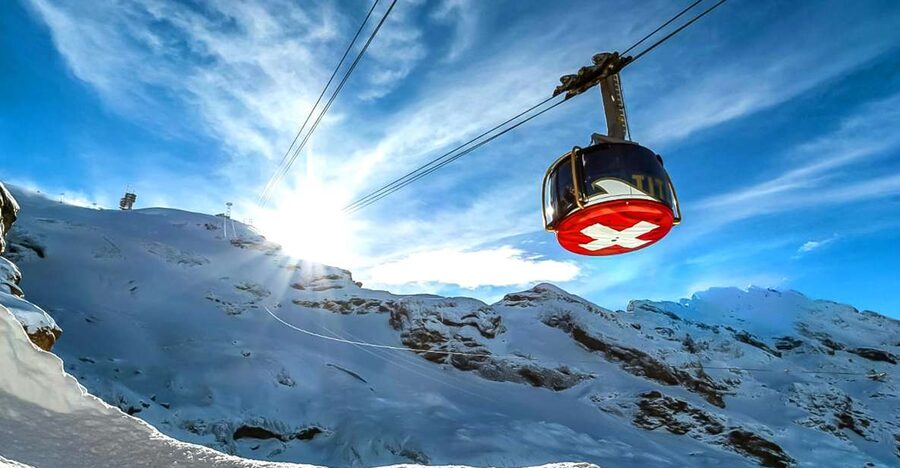 From Lucerne: Mount Titlis Half-Day Tour with Ice Flyer - From Lucerne to Engelberg: how the day stays easy