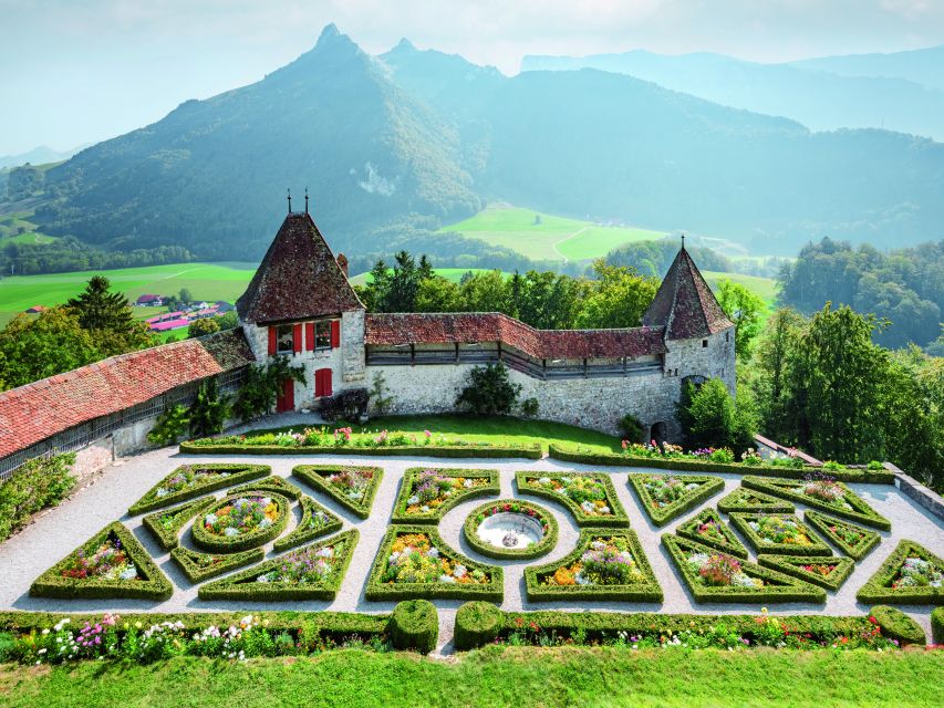From Montreux: Gruyères City Cheese and Chocolate Day Tour - Hans Rudolf Giger’s museum stop: Swiss village meets Alien art