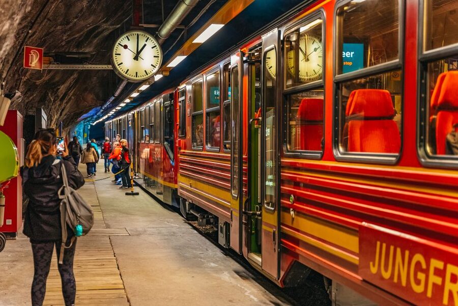 From Zurich: Day Trip to Jungfraujoch - Top of Europe - Grindelwald Terminal and the Eiger Express gondola ride