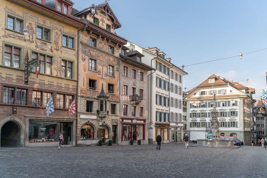From Zurich: Day Trip to Lucerne with Optional Yacht Cruise - Should You Book This Zurich to Lucerne Day Trip?